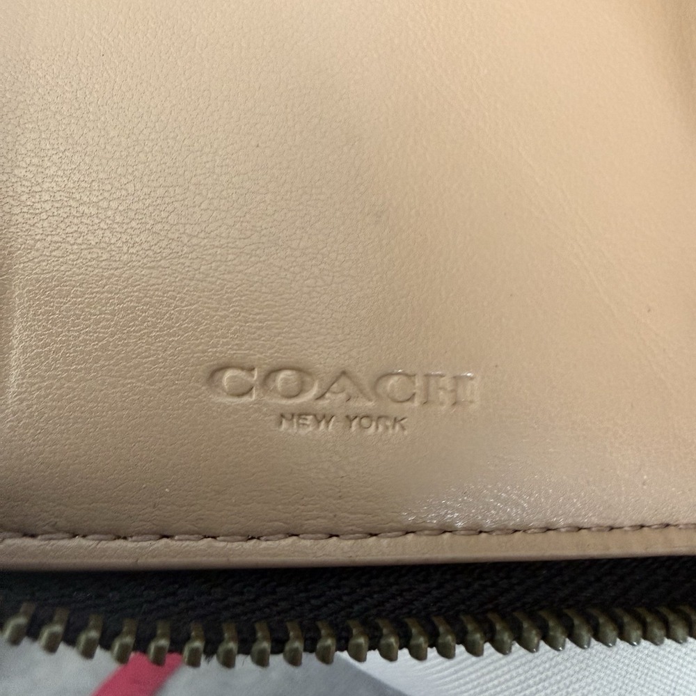 Coach Disney Snow White Olive Green Zip Around Wallet Spooky Eyes - Picture 9 of 14